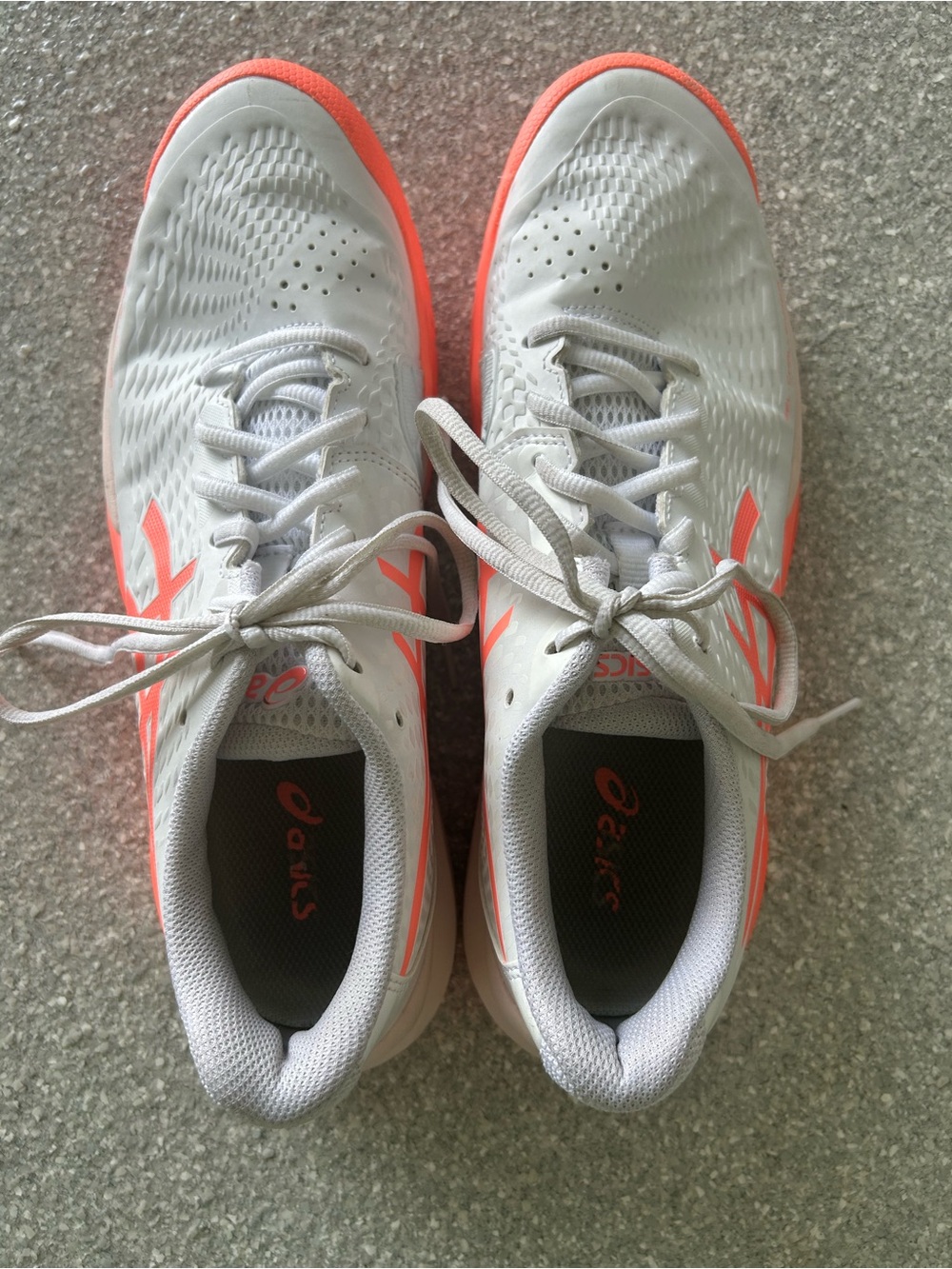 ASICS Women’s Gel-Challenger 14 White and Coral Tennis Shoes Size 10